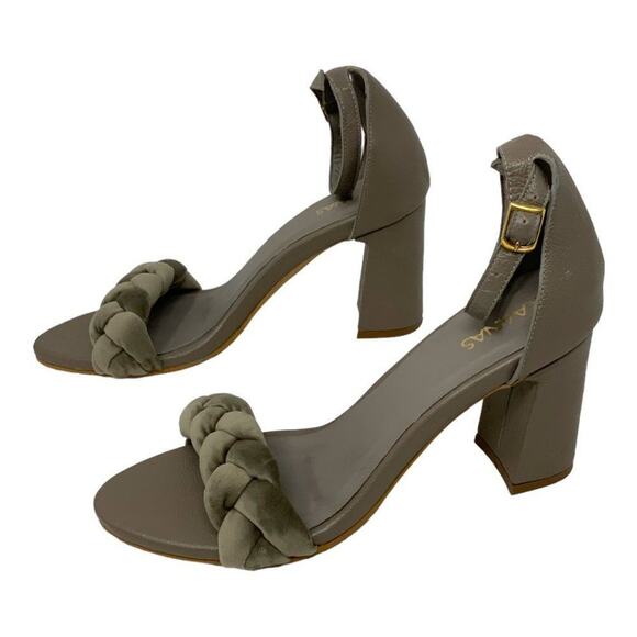 Kaanas Soho Velvet Braided Ankle Strap Sandal Taupe Size 10 NWT $129 MSRP - Picture 5 of 7